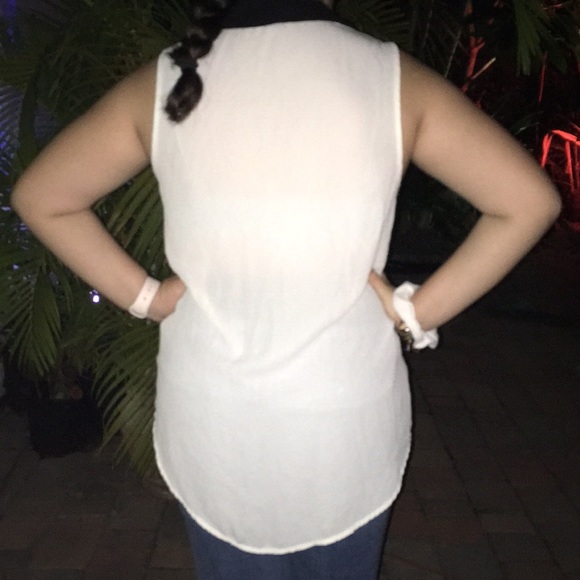 FOREVER21 LACE BLACK CREAM BLOUSE - Picture 3 of 5